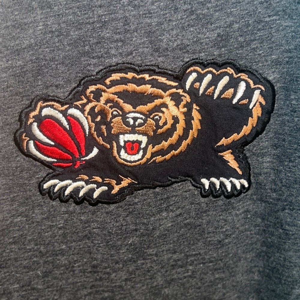 Mitchell & Ness Vancouver Grizzlies NBA Jumpball Henley Shirt Grey Teal XL NEW - Picture 6 of 12